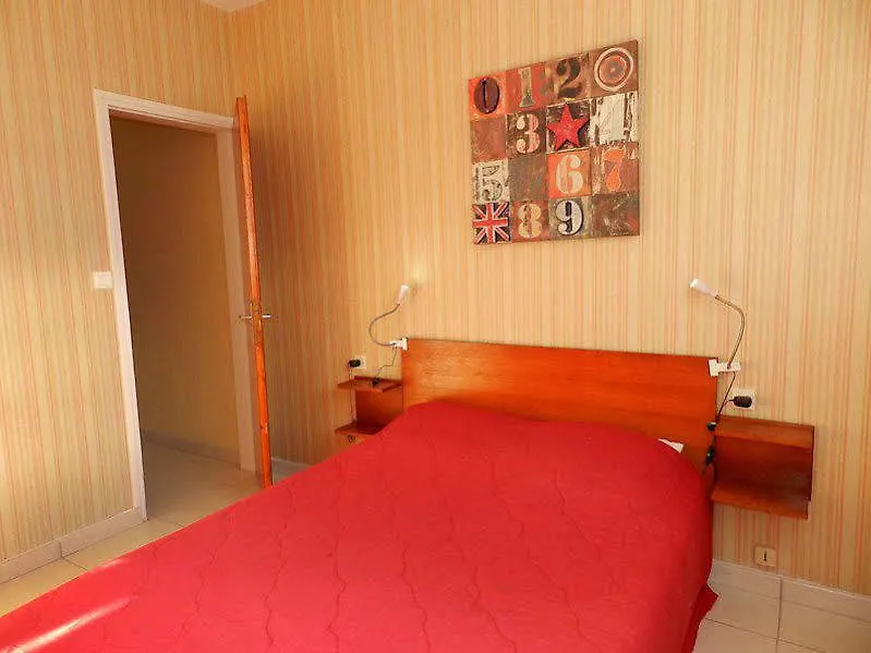 Hotel Loc Argos Carnac 4*,